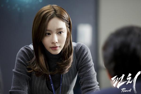 세상 원래 그래. 한번이라도 있었을까? 공평한 세상? 앞으로도 없을 거야 그런 세상.. 정환씨.. 문제는 나야.. bl0g.kr/250