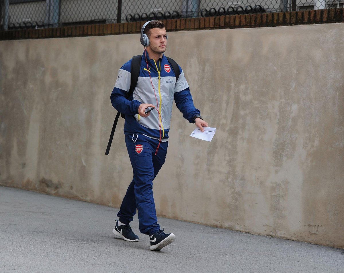 OfficialAFC_ID's tweet photo. Dia telah kembali! Seberapa bersemangatkah kalian melihat @JackWilshere kembali dalam skuat untuk laga #CPFCvAFC? http://t.co/qzcTChA9qe