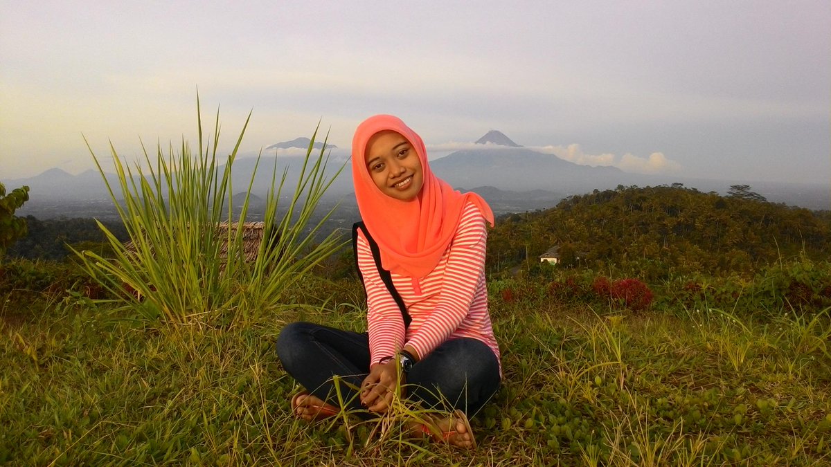 TaryNida's tweet image. view merapi merbabu @wadukmini #westprog..:-)