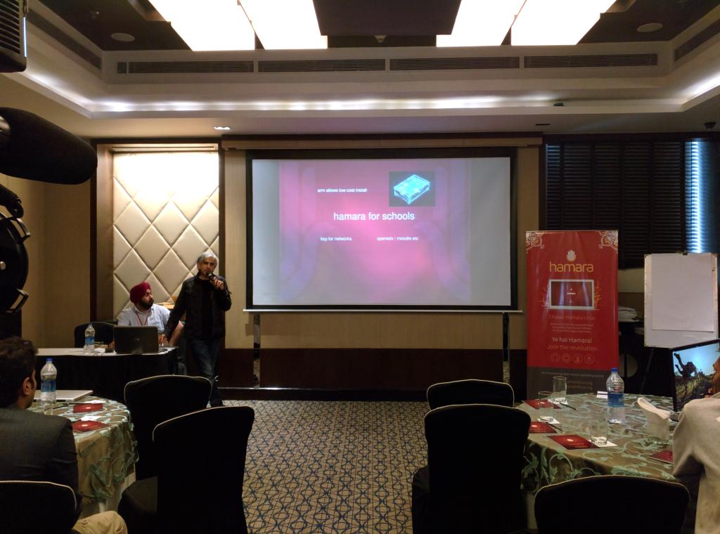 hamaralinux's tweet photo. Vikas on how #hamaralinux can help in #education. #simplesolution for schools. http://t.co/E9urkTDFTZ