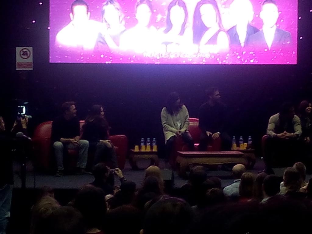 TioteJulie's tweet photo. #CharmedConvention #charmed2 http://t.co/yAo5qlk25J