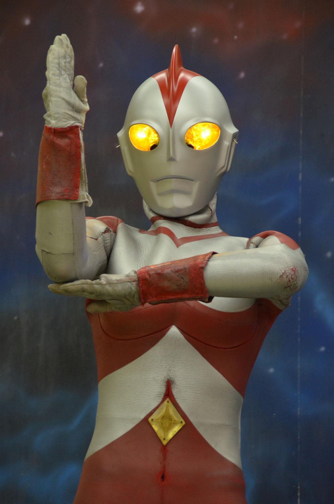 Maxxam ウルトラマンスタジアム 握手撮影会ウルトラマン８０ ウルトラマンメビウス メビウス第41話 思い出の先生 の組み合わせ Http T Co 2prwnzoya8 Twitter