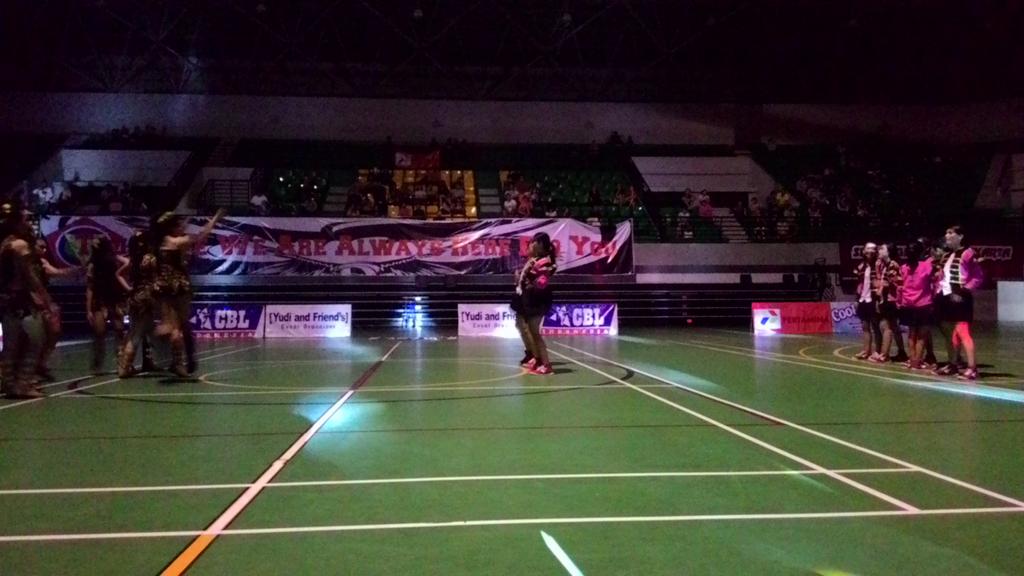 Battle Dance SMA STELLASUCE 1 vs SMAN 1 SEWON #FinalParty #CBLjogja2015 with DJ Wiratama