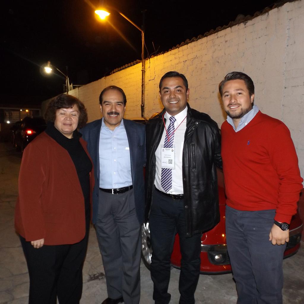 GABRIELGOMEZ_'s tweet photo. @Mariano_Camacho Felicitaciones por el excelente Seminario de Formación Política en #Metepec Jóvenes por México http://t.co/vIuJDsVOwn