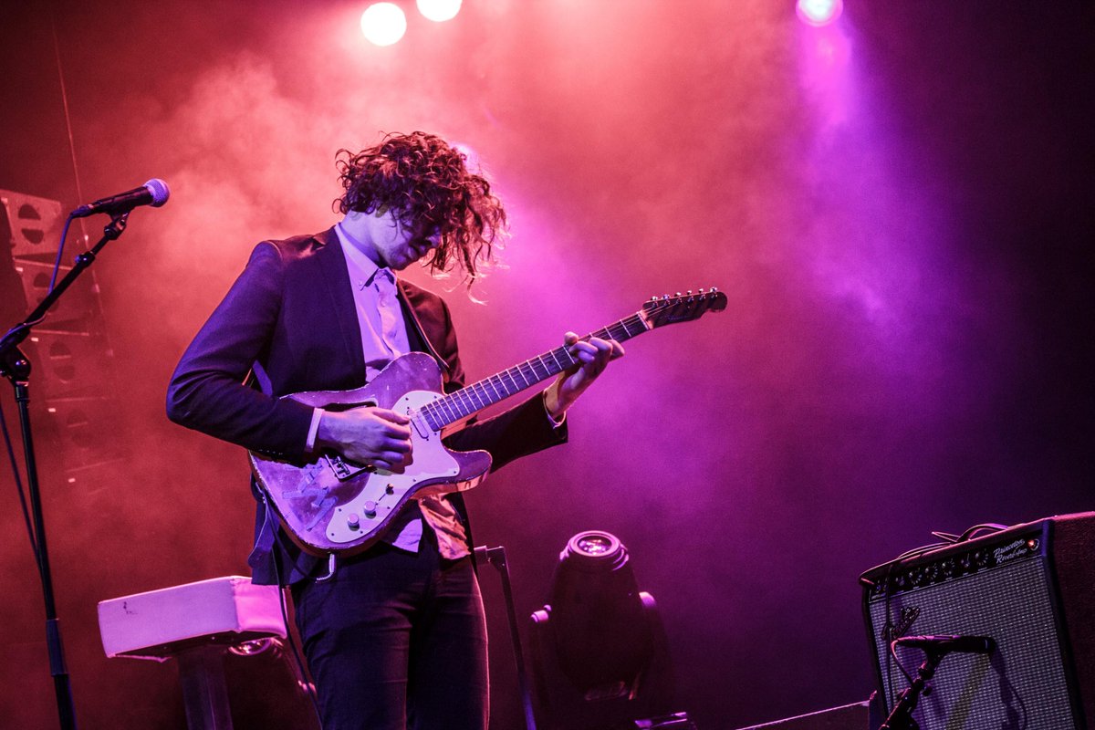 SoundOfDordt's tweet photo. Gisteren speelde @LucasHamming in @Bibelot. Meer afbeeldingen volgen snel http://t.co/aHUQmzwDWI