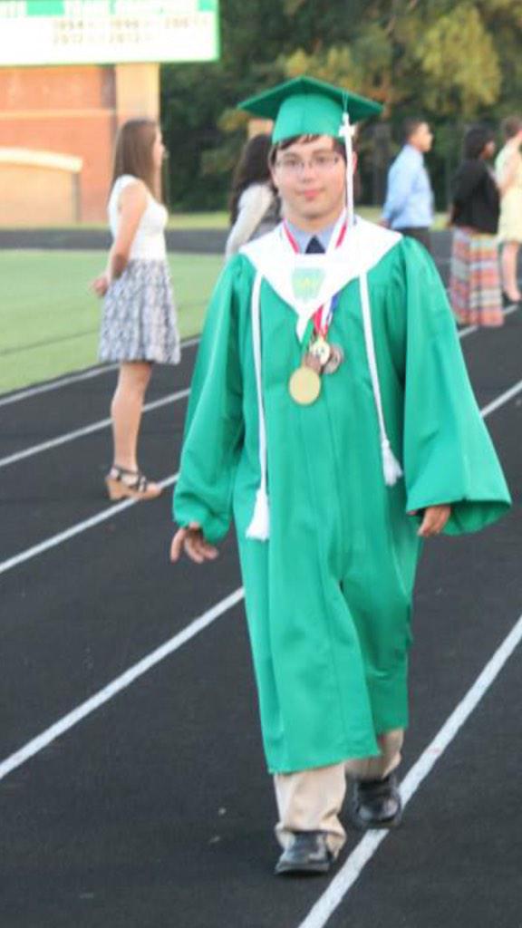 madireeves__'s tweet image. Prayers for the Evans family. Scott, you will truly be missed! #RIPScott