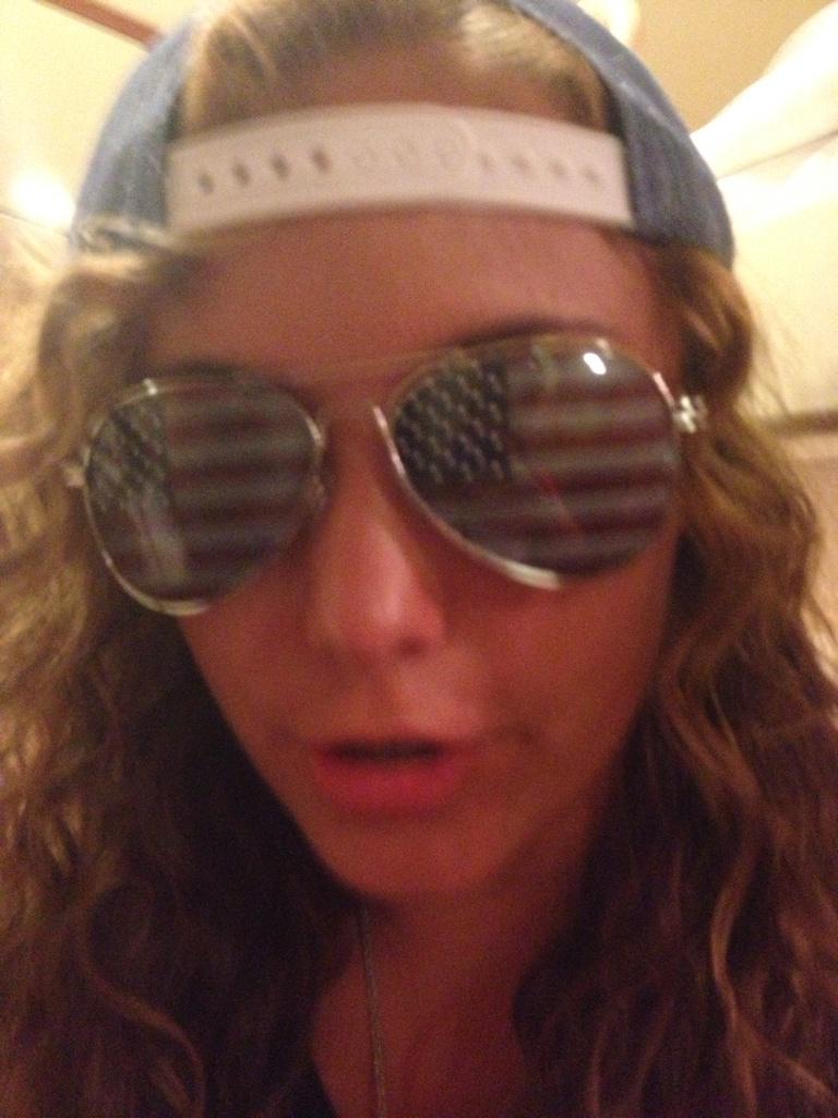 jerrytopazs's tweet photo. Birthday shoutout to the hottest aunt out der @blazinashes99 🔥🔥🔥🔥🔥🔥🔥🔥🔥🔥🔥🔥❤️❤️❤️❤️ http://t.co/ssMJgV3yT8