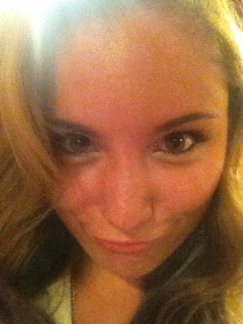 jerrytopazs's tweet photo. Birthday shoutout to the hottest aunt out der @blazinashes99 🔥🔥🔥🔥🔥🔥🔥🔥🔥🔥🔥🔥❤️❤️❤️❤️ http://t.co/ssMJgV3yT8