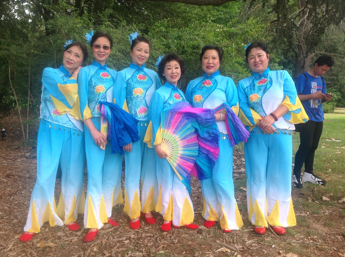 IMLM_Canberra's tweet photo. colourful traditional costumes, #multicultural program marked #IMLM #Language #Walk of #IMLD2015 in #Canberra, #CBR. http://t.co/UMkSdjoTAW