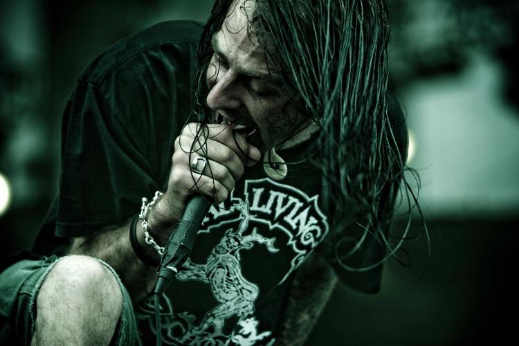 Wishing a happy 44th birthday to Randy Blythe 