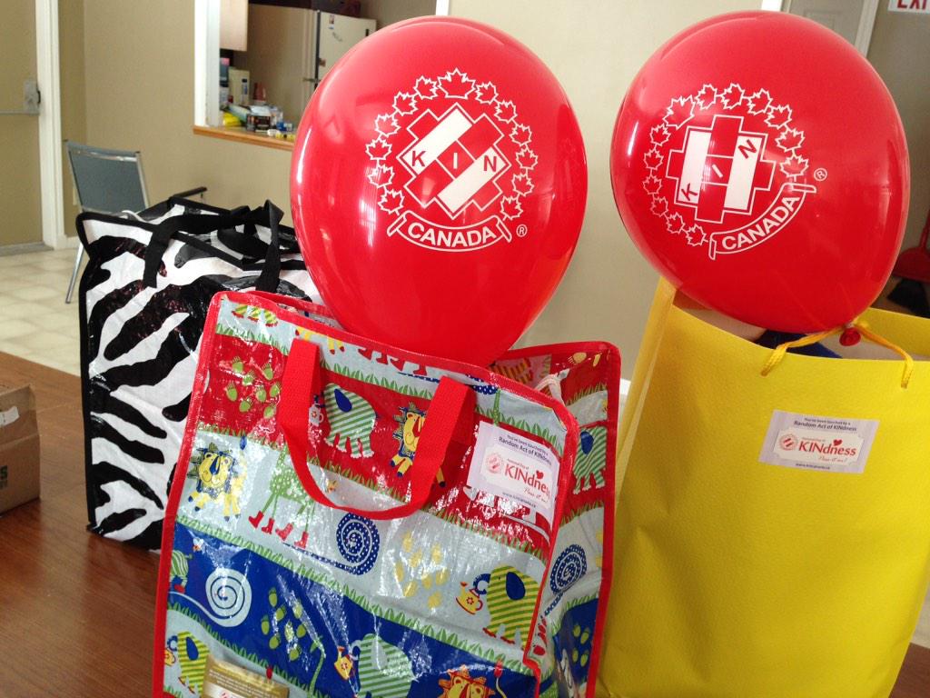 Treat bags are ready! Heading out to spread KINdness! #NDK2015 <a href="/KinAtlantic/">Kin Canada Atlantic</a> <a href="/KinCanada/">Kin Canada</a>