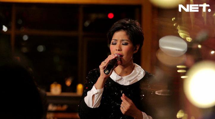 Lagu baru @MaliqMusic lagi dibawain nih, yuk nyanyi Himalaya bareng2! @Musicevery_NET <a href="/MLDSPOT/">MLDSPOT</a> #MLDonMusiceverywhere2