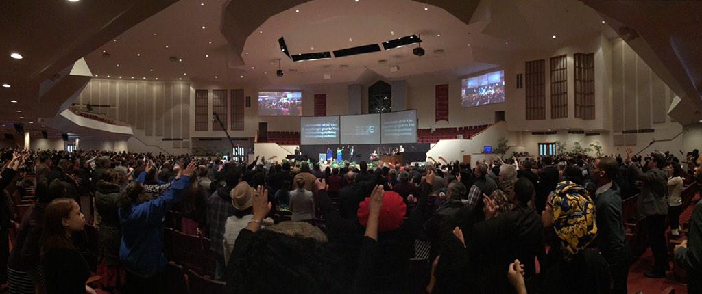 TEWeekes's tweet photo. There's fire in our hearts... We are the free, and yours is the glory. @IBCPromo @bishoptlb #winterfire2015 #reset http://t.co/A8h2w2Co1p