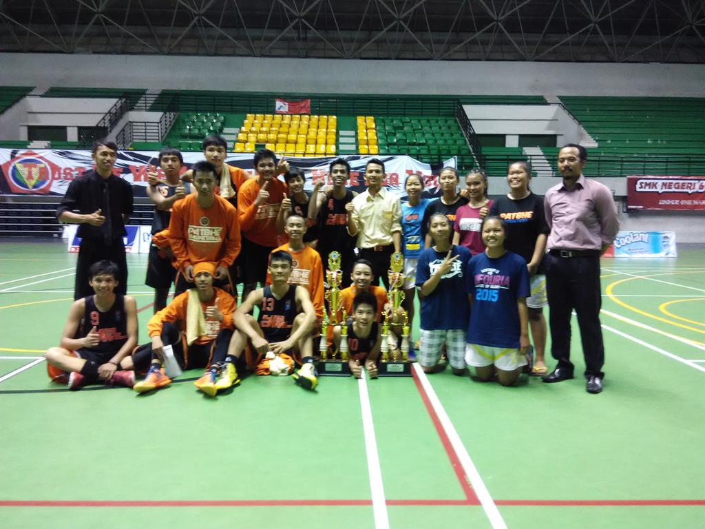 CAMPIONEEE!!!! Selamat buat SMA NEGRI 4 YOGYAKARTA telah menjadi Champions CBL Indonesia series Yogyakarta 2015!!!