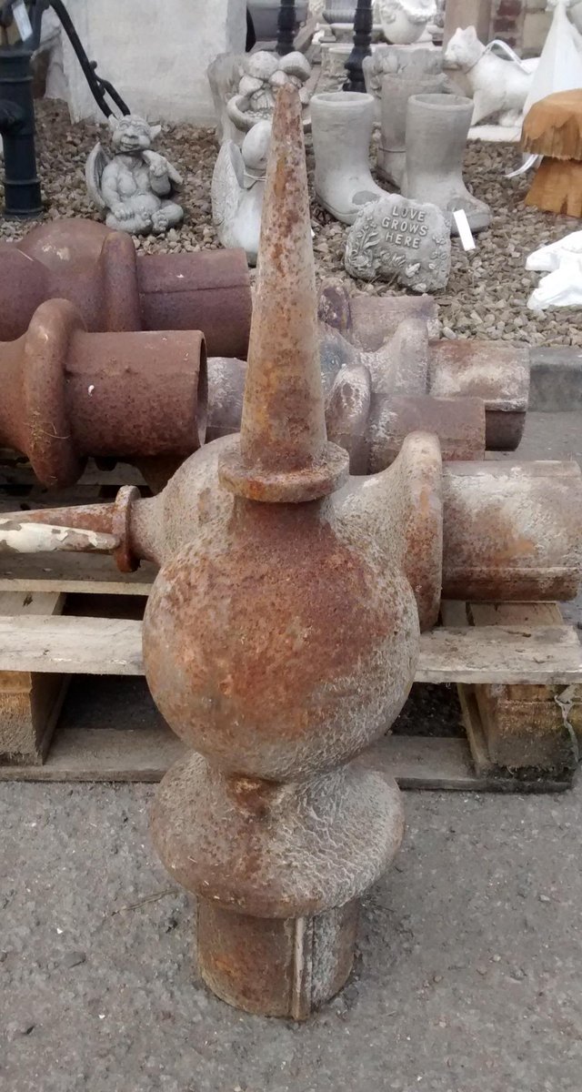 SalvageUK's tweet image. RT @mccartneysyard: large quantity of cast iron finials from @Newcastle tram line on Scotswood road see @SalvageUK