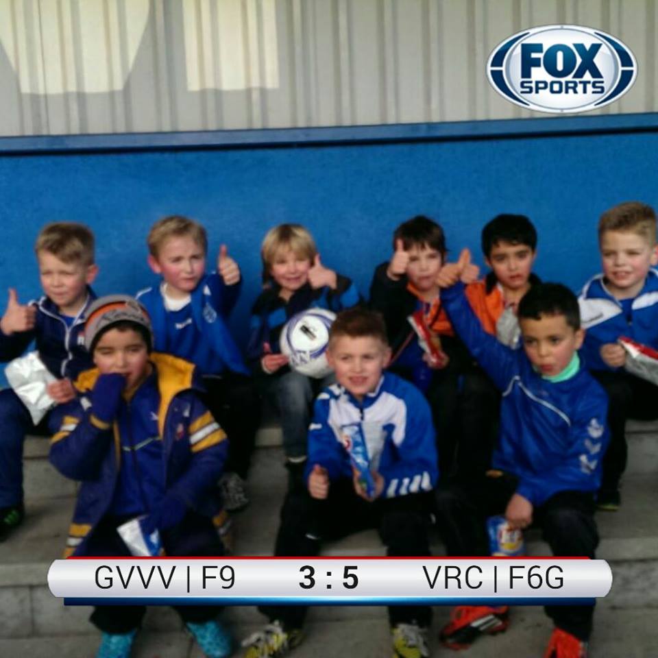 ESPNnl's tweet photo. Gefeliciteerd GVVV F9! Jullie winnen met deze foto een FOX Sports-tenue voor het hele team! http://t.co/DiH0gN3Acb http://t.co/pimAk1cizv