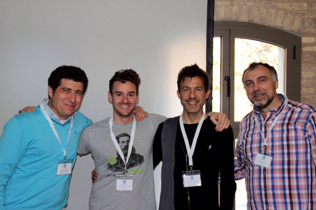 nacho_mas's tweet photo. De New York a Valencia siempre emprendiendo @jl_laso @jomagarci @luisdiazdeldedo @nacho_mas @startupsmansion http://t.co/AksSyNA6Re
