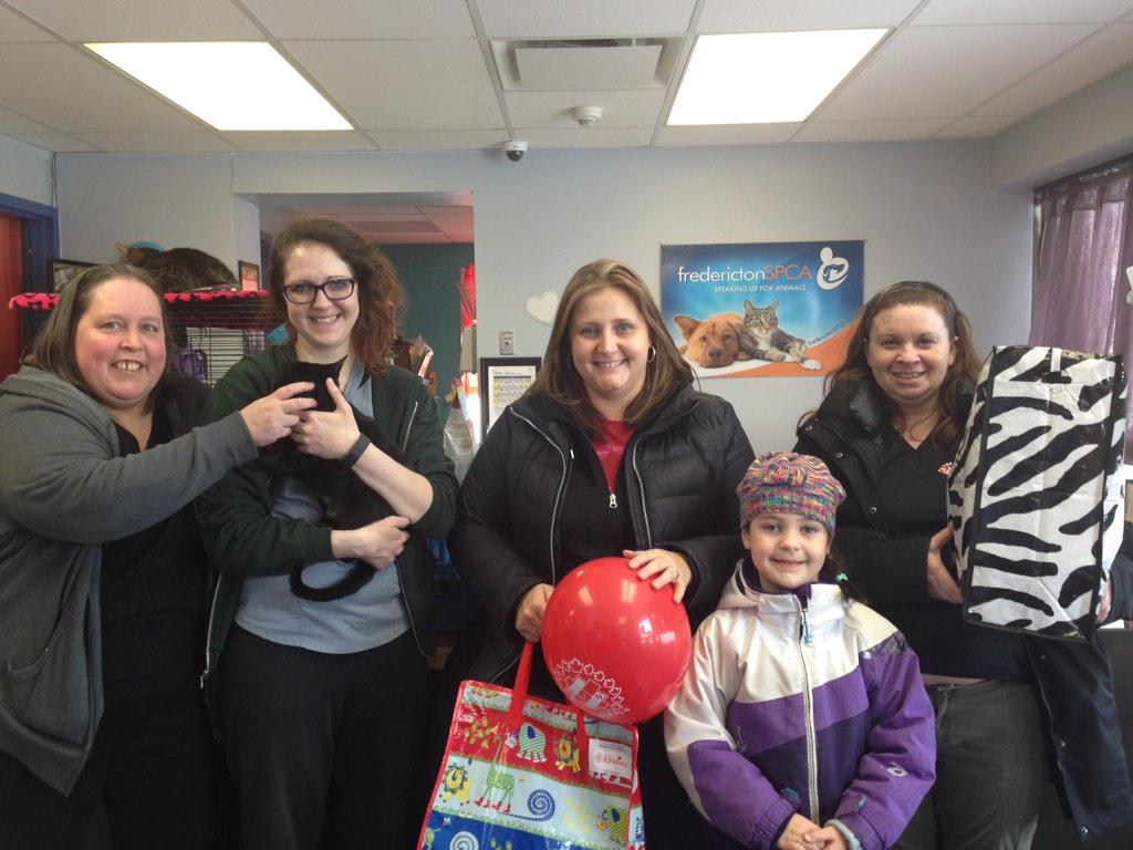 Spreading KINdness <a href="/frederictonspca/">Fredericton SPCA</a> cause animals need love too 😄 #NDK2015