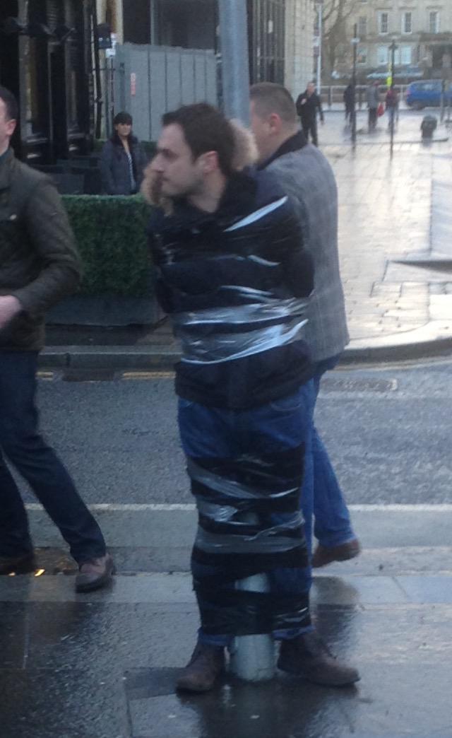 Taffie2's tweet photo. "@Iamscotharrison: Just seen somebody getting tied up to a lamppost!!😂😂😂 #Glasgow http://t.co/L28YgOMRbY" Got to love the scots awesome