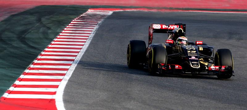 #F1 Maldonado wederom het snelst in Barcelona. <a href="/MaxVerstappen3/">Max Verstappen</a>  rijdt tweede tijd bit.ly/1DILvVx  #RTLGP
