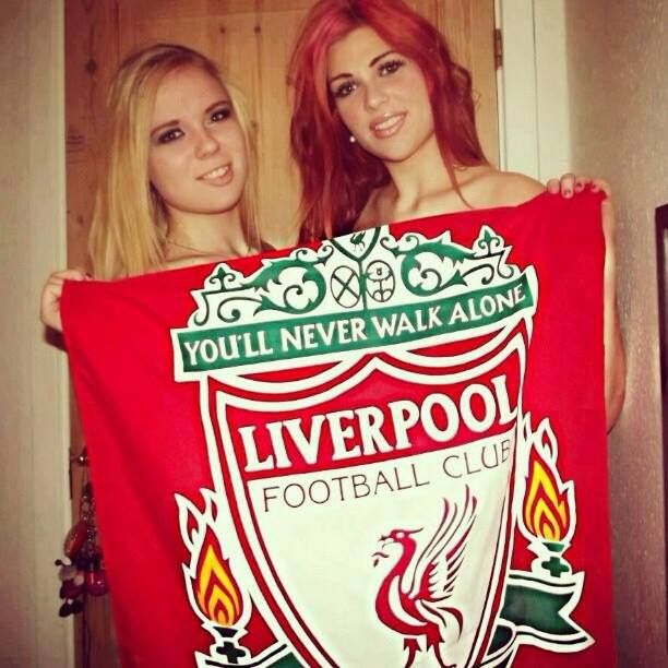 KopitesAngels's tweet photo. Ada kesempatan buat LFC naik peringkat, besok 3point. Semoga :') #LiverpoolGirl #YNWA http://t.co/8LQQC9bK9z