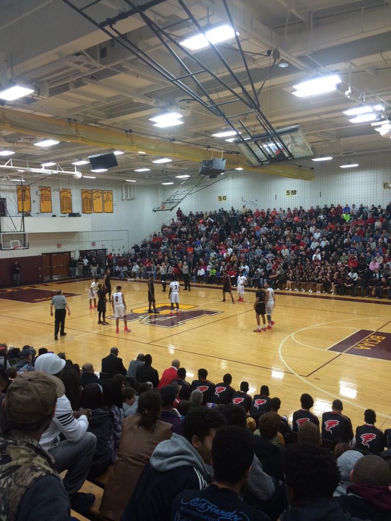 JDReichenbach15's tweet image. McCaskey vs. Reading in District 3 playoff action!!!! Let's go JPM!!!