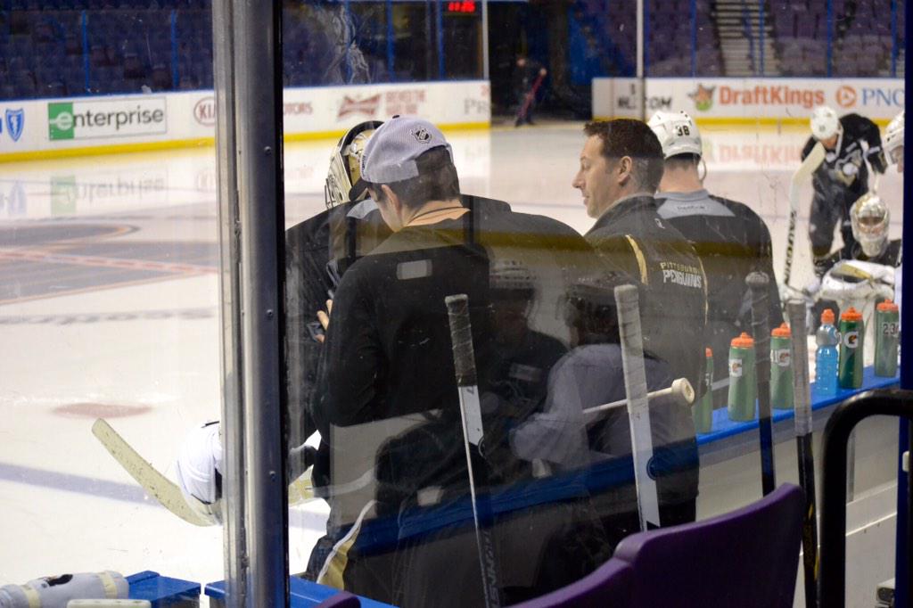 penguins's tweet photo. Fleury jokingly tried to push through Malkin to get to the ice. Geno then "helped" him on. http://t.co/s6Jn4cwQLe