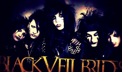 mo_nati's tweet photo. ANDY BIERSACK is bae http://t.co/ZHeAXLm4ki