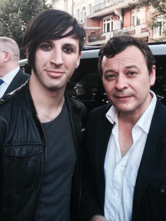Happy Birthday James Dean Bradfield. 
