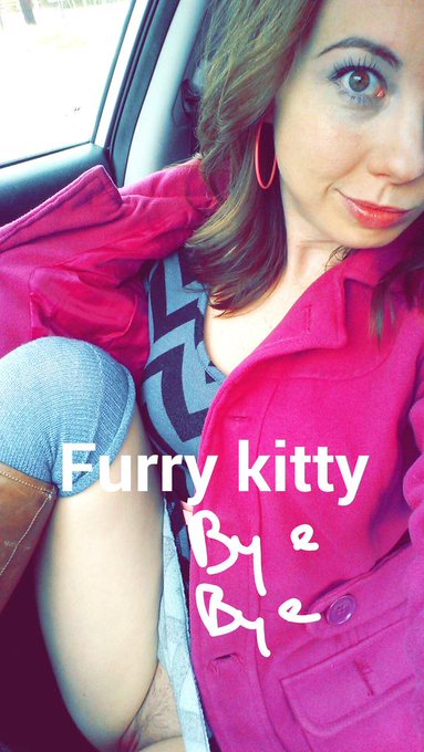 Status update. RT if you'd eat me for lunch. And yes, the sexy bitch who waxes me took that last pic<a href="/tag/rt"class="tags"><span>#rt</span></a><a href="/tag/verticalsmile"class="tags"><span>#verticalsmile</span></a><a href="/tag/theonlysmileicanmusterthi"class="tags"><span>#theonlysmileicanmusterthi</span></a>