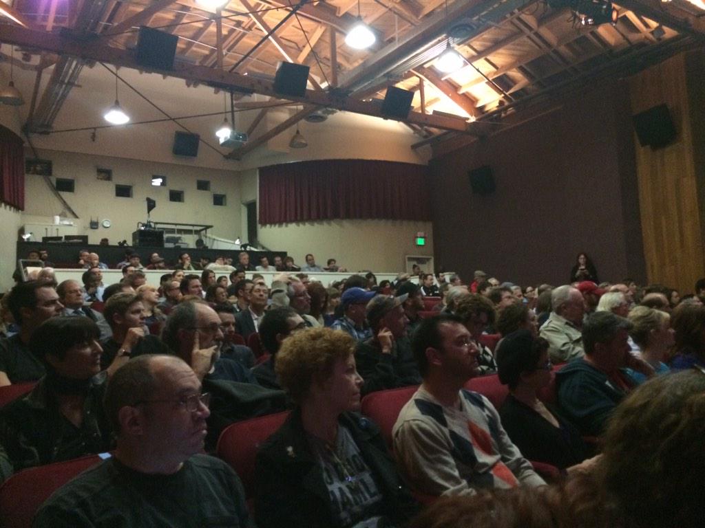 DanielHenningLA's tweet image. #lathtr  community speaks! So proud to be a part of a real discussion. #ilove99 #tplla