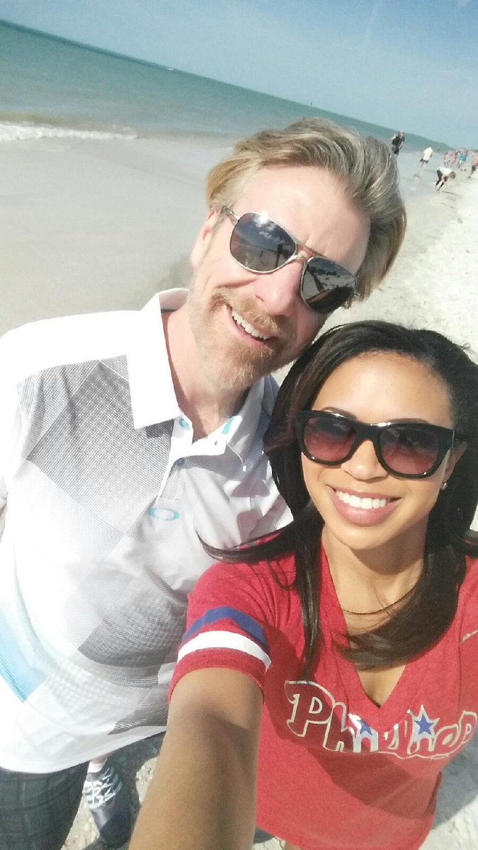 howardeskin tweet picture
