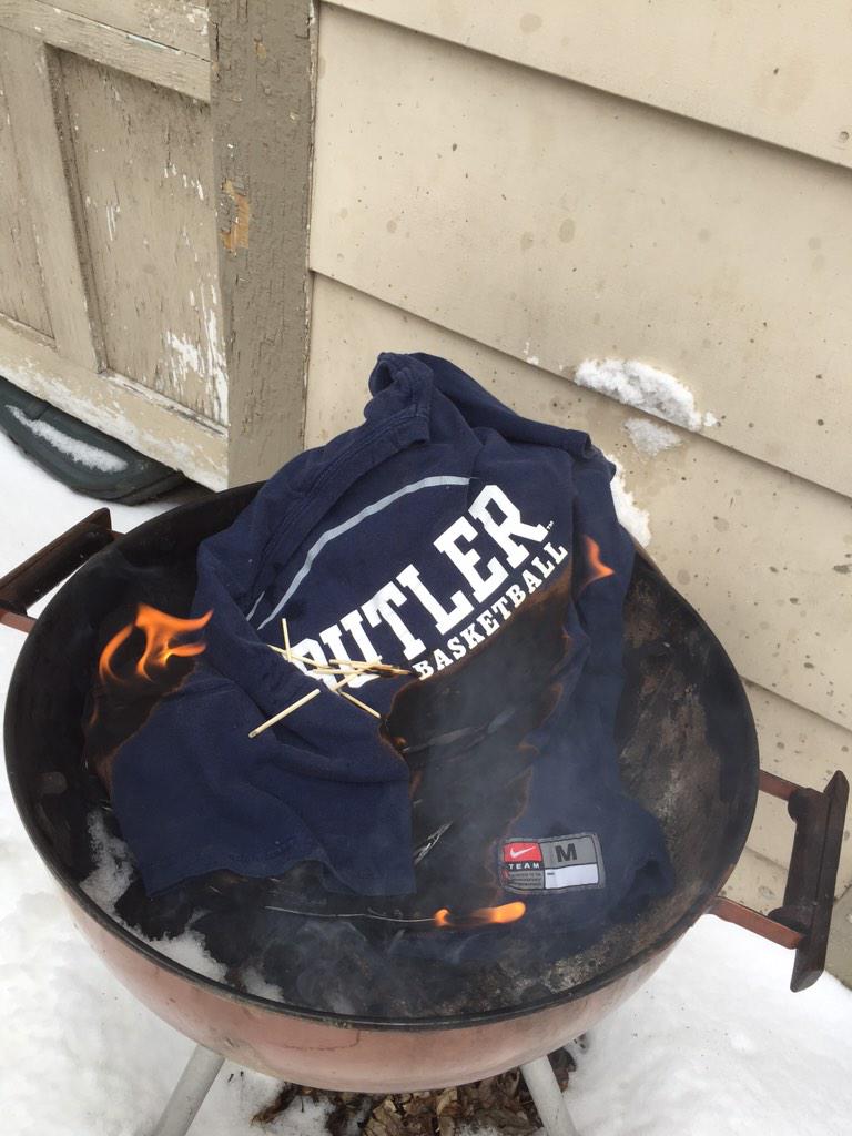 i_am_tomward's tweet photo. #RipButler #LetsGoX http://t.co/mG3z8hvgUy