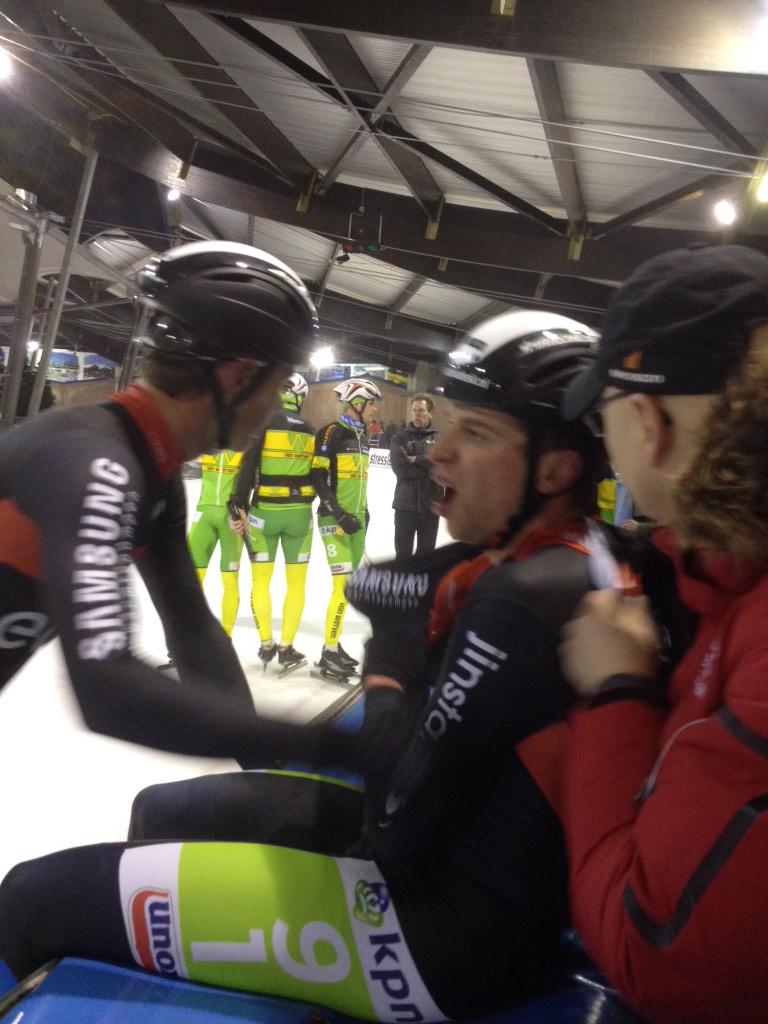 schaatsteamBenT's tweet photo. 3e plek @devriessport en 6e plek @FabioFrancolini http://t.co/BEsOC325da