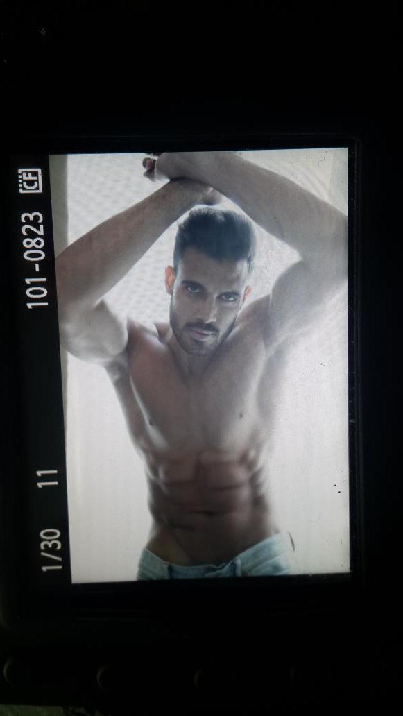 DorianOnline's tweet photo. In process photo shooting with @geraldgarcia181 styling @JorgeQuivera8 production @natapare21 http://t.co/OIk5uksCiB