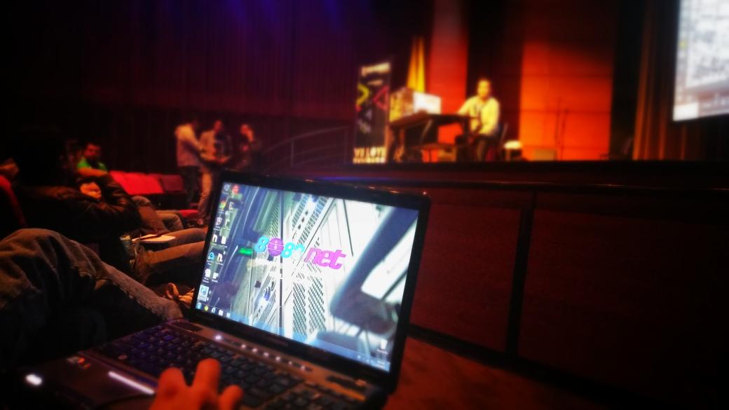 8088net's tweet photo. Alistandonos para  #RenderitBogota #vfx #animation #emprendimiento http://t.co/8wO9dyXL1X