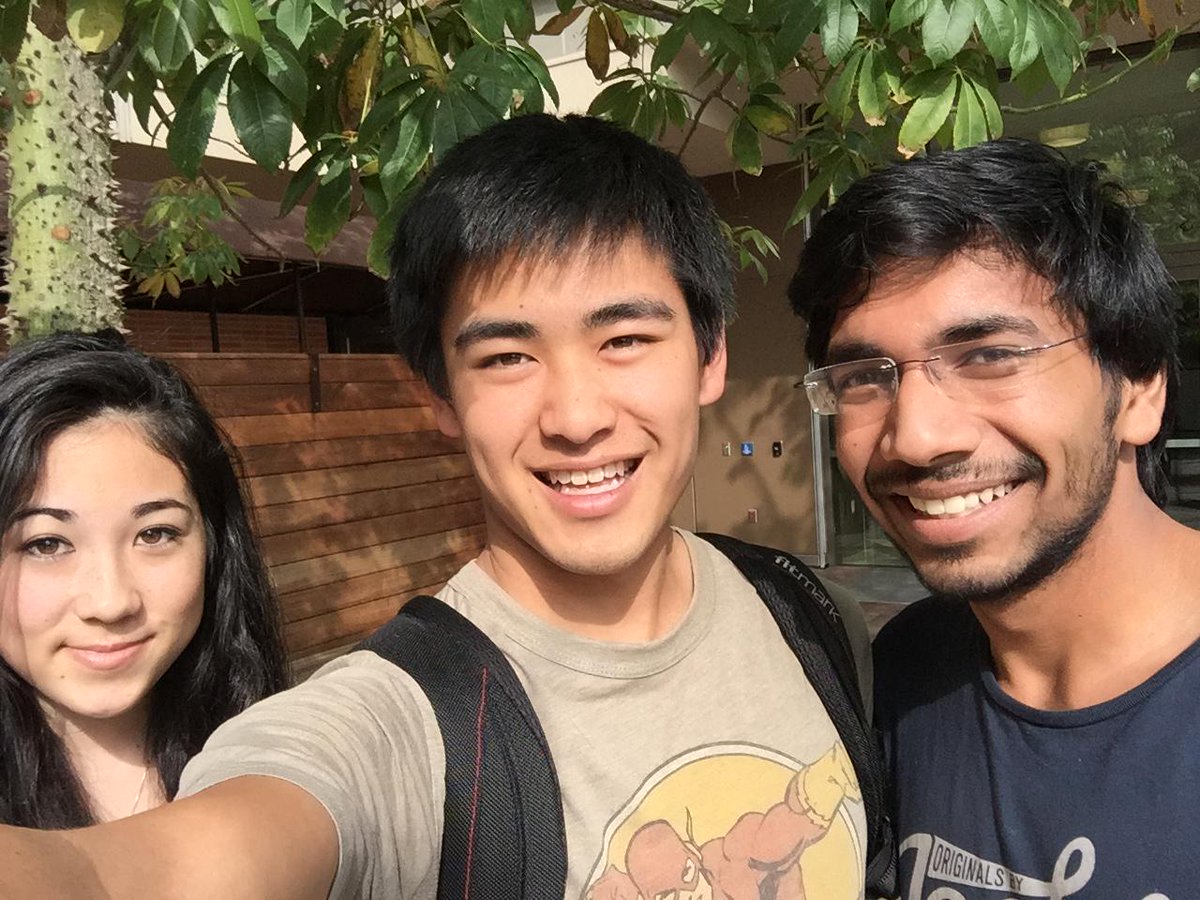 tupleapp's tweet image. Met a new tupler today. Thanks for inviting him @haleyyisacomet