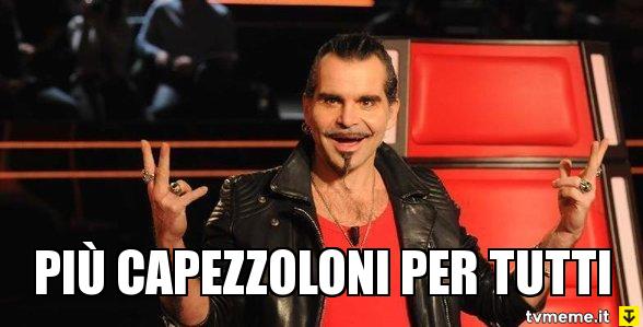 Lady_mu_'s tweet photo. .@MarioManca1 @VoiceItalia voto per capezzolone #tvoi @pieropelu @noemiofficial http://t.co/kF7L4BrKZR http://t.co/5v11BToa4O