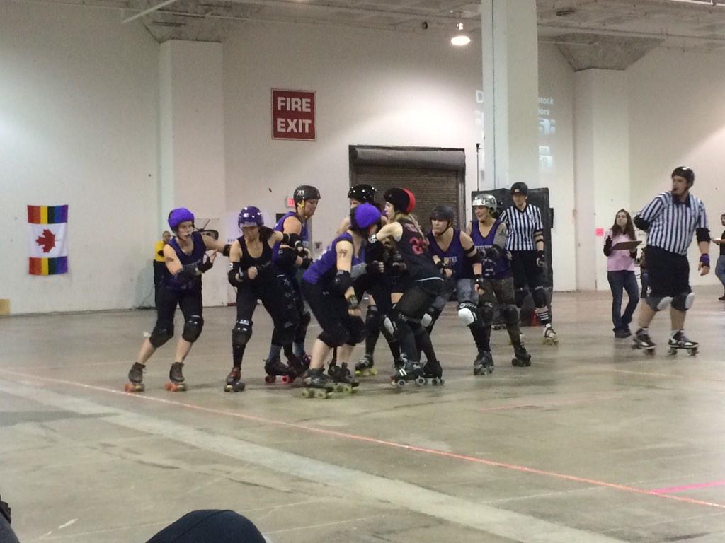 The Warriors are in Toronto taking on the @tordDVAS! Warriors ahead 84-22 right now!