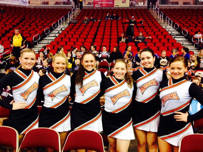 EastHigh Cheer tweet media