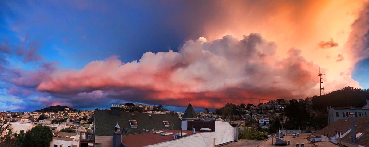 One of the best nights in SF for photos in decades. [by @prachipun cc <a href="/burritojustice/">Burrito Justice</a>]