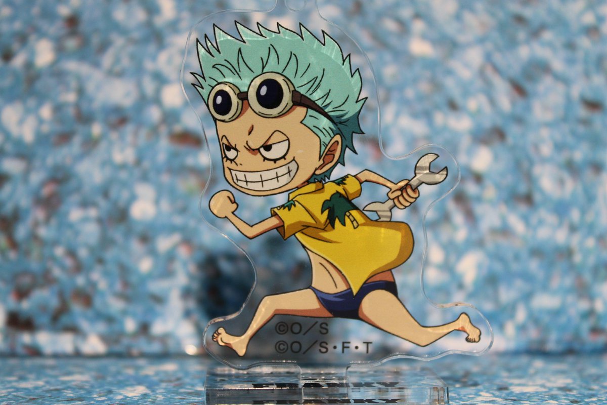 One Piece麦わらストア渋谷本店 Twitterissa 新商品 同一人物とは思えない変わりように注目 Run Run コレクション 11 フランキー 12 フランキー 子供時代 ブロマイド付 各700円 税 限定コーナーにて好評発売中 麦わらストア Onepiece Http T Co