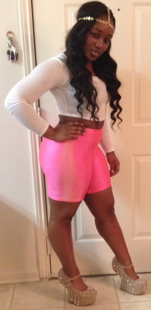 raebaesimone's tweet photo. RT @tiersj: 15. Quote this with the 13th picture in your phone. #dontcheatme http://t.co/ZjKRk6lI4H