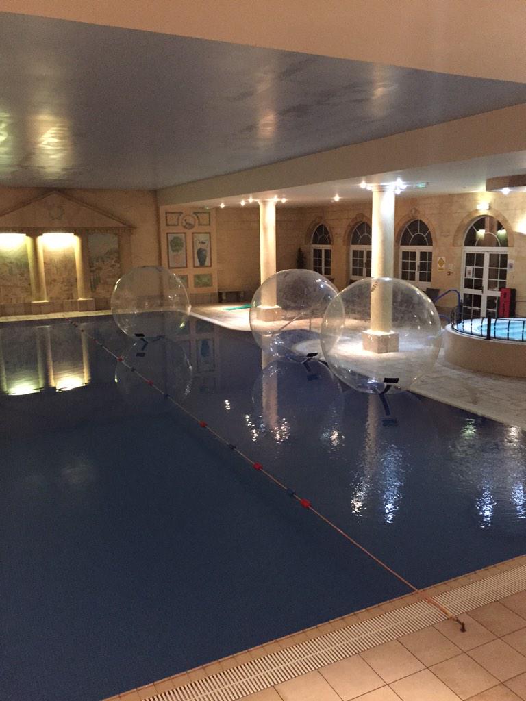 PoolWalking tweet picture