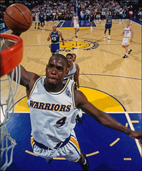 Happy Birthday to Chris Webber, who turns 42 today! 