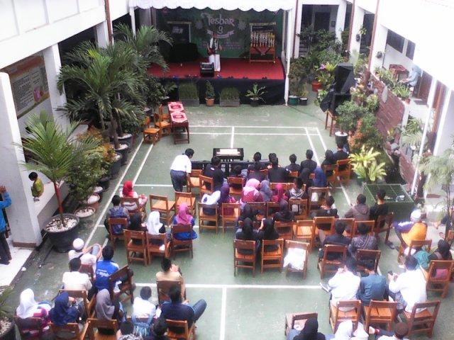 Yu merapat ke <a href="/sman6bdg/">SMA Negeri 6 Bandung</a> di acara <a href="/osis6bdg/">OSIS SMAN 6 Bandung</a> , sambil dukung <a href="/kamus7bdg/">KAMUS</a> 😀😀😀
<a href="/infobandung/">infobandung</a>