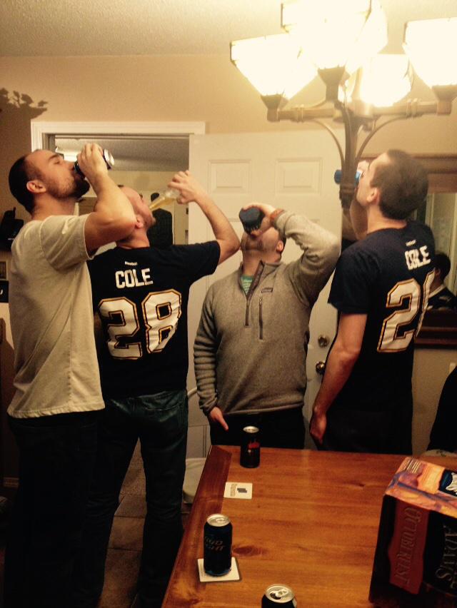 wentz425's tweet photo. Gooooooooaaaaaaaal @JamieVogler @JDellamano21 @McNeill764 @Heaton52 @ICole28 #IanColeDrinkingTeam http://t.co/t2rIMLVZIi