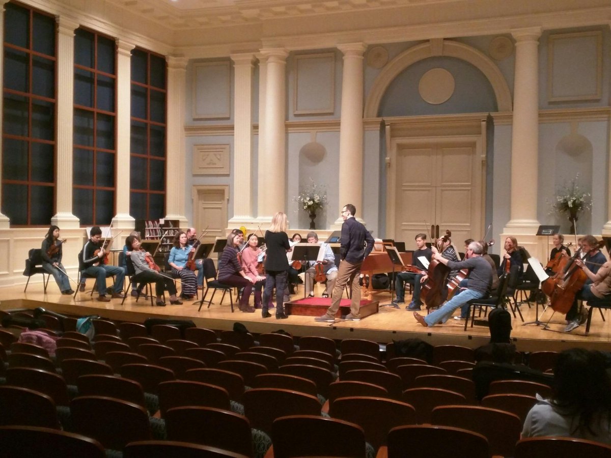 AlanPierson's tweet photo. So happy to be hanging out with @ruehr and performing her beautiful piece, Shimmer, tonight with the @ALSymphony. http://t.co/x7cB4BpMYd