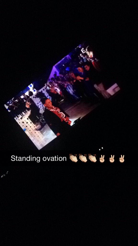 Bebe_Liyah's tweet photo. 💯💯💯💯 standing ovation #Taubira #ONPC http://t.co/42ERugIS7O