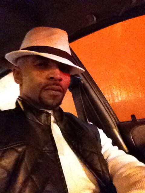 AntwaunGay's tweet photo. Snowy night in D.C. http://t.co/r6rv1lK2QQ
